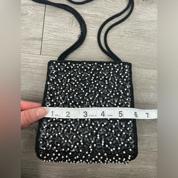 Midge- vintage formal bag- intricate beading- crossbody- some wear- black white - Picture 6 of 10